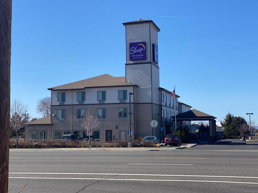 2036 NW Canal Blvd, Redmond, OR 97756